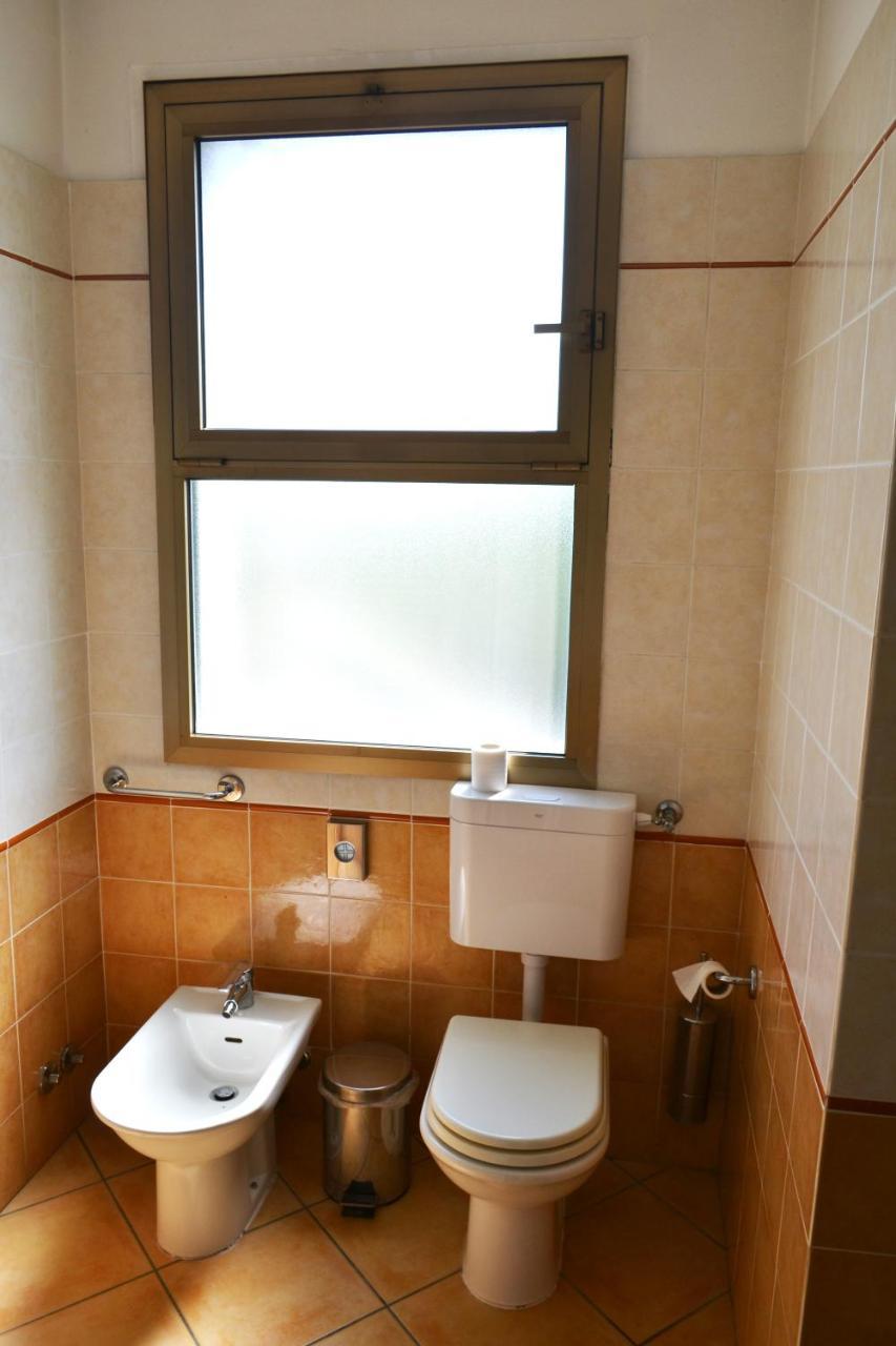 רוביירה Hotel Fontana מראה חיצוני תמונה