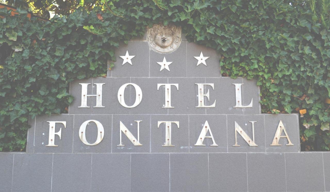 רוביירה Hotel Fontana מראה חיצוני תמונה